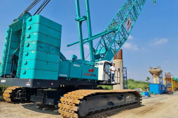 Kobelco CKE 2500-2